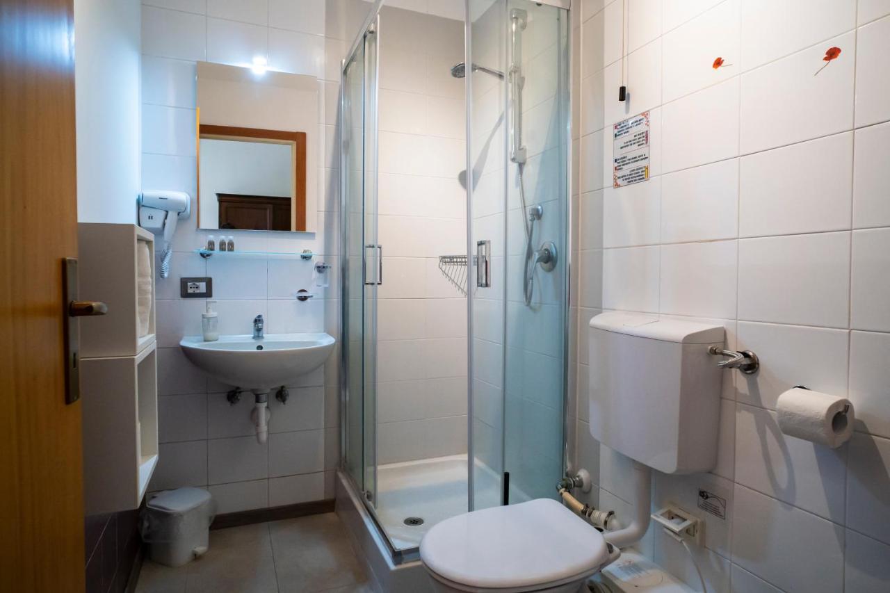San Demetrio Hotel Catania-Fontanarossai nemzetközi repülőtér Kültér fotó