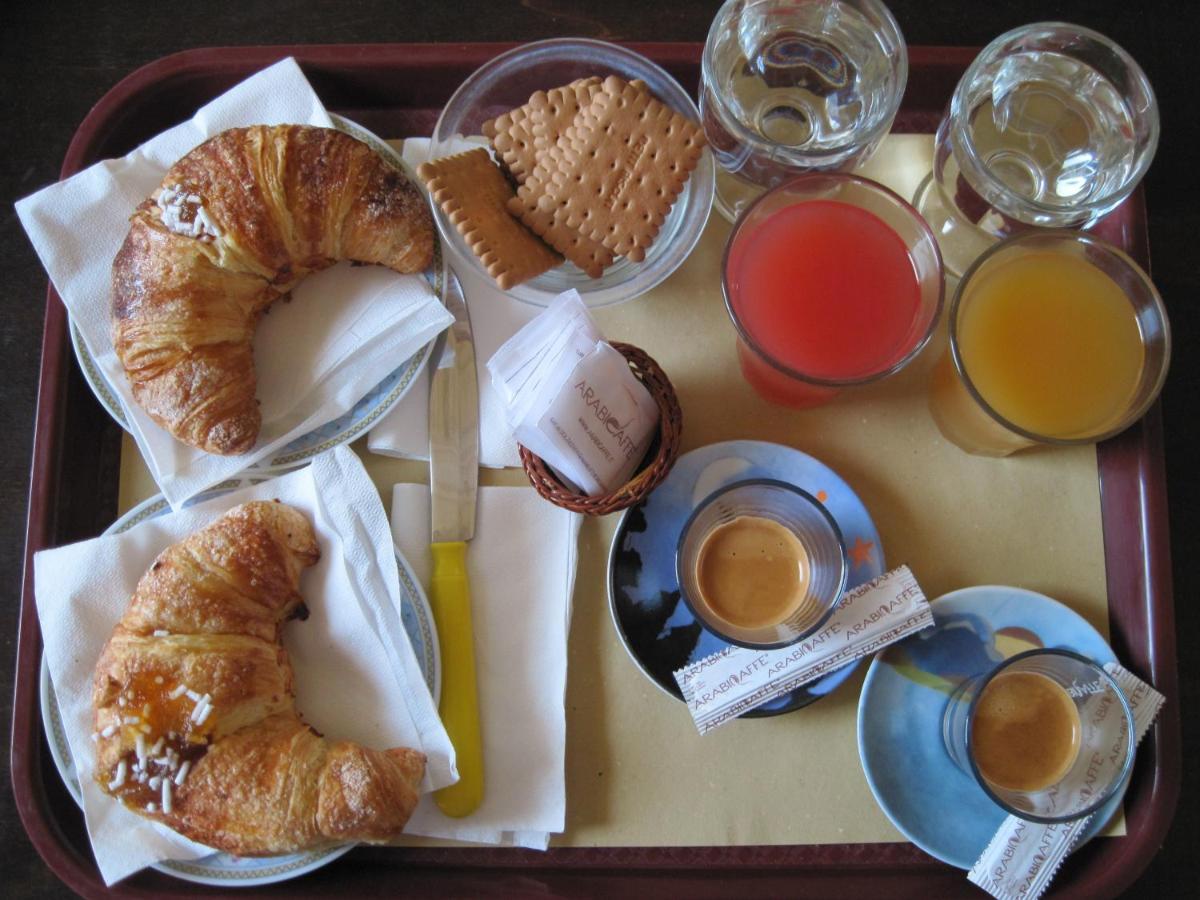 San Demetrio Hotel Catania-Fontanarossai nemzetközi repülőtér Kültér fotó